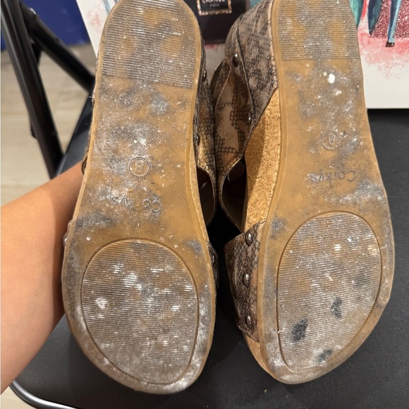 ✨ Corkys Snake Print Wedge Sandals – Size 8 ✨ - Picture 4 of 4